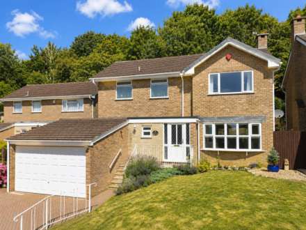 Ringwood Grove, Hillside, Image 2