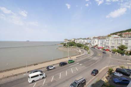 Sea Front Location**Two Bedrooms**Fabulous Sea Views**, Image 3