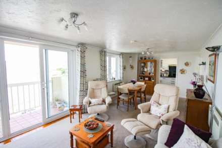 Sea Front Location**Two Bedrooms**Fabulous Sea Views**, Image 5