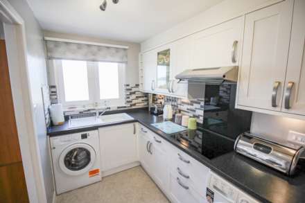 Sea Front Location**Two Bedrooms**Fabulous Sea Views**, Image 6