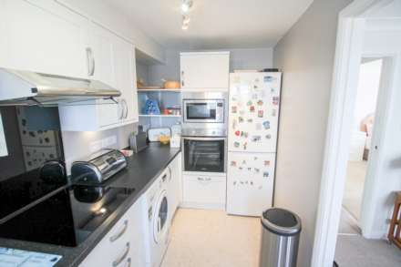 Sea Front Location**Two Bedrooms**Fabulous Sea Views**, Image 8