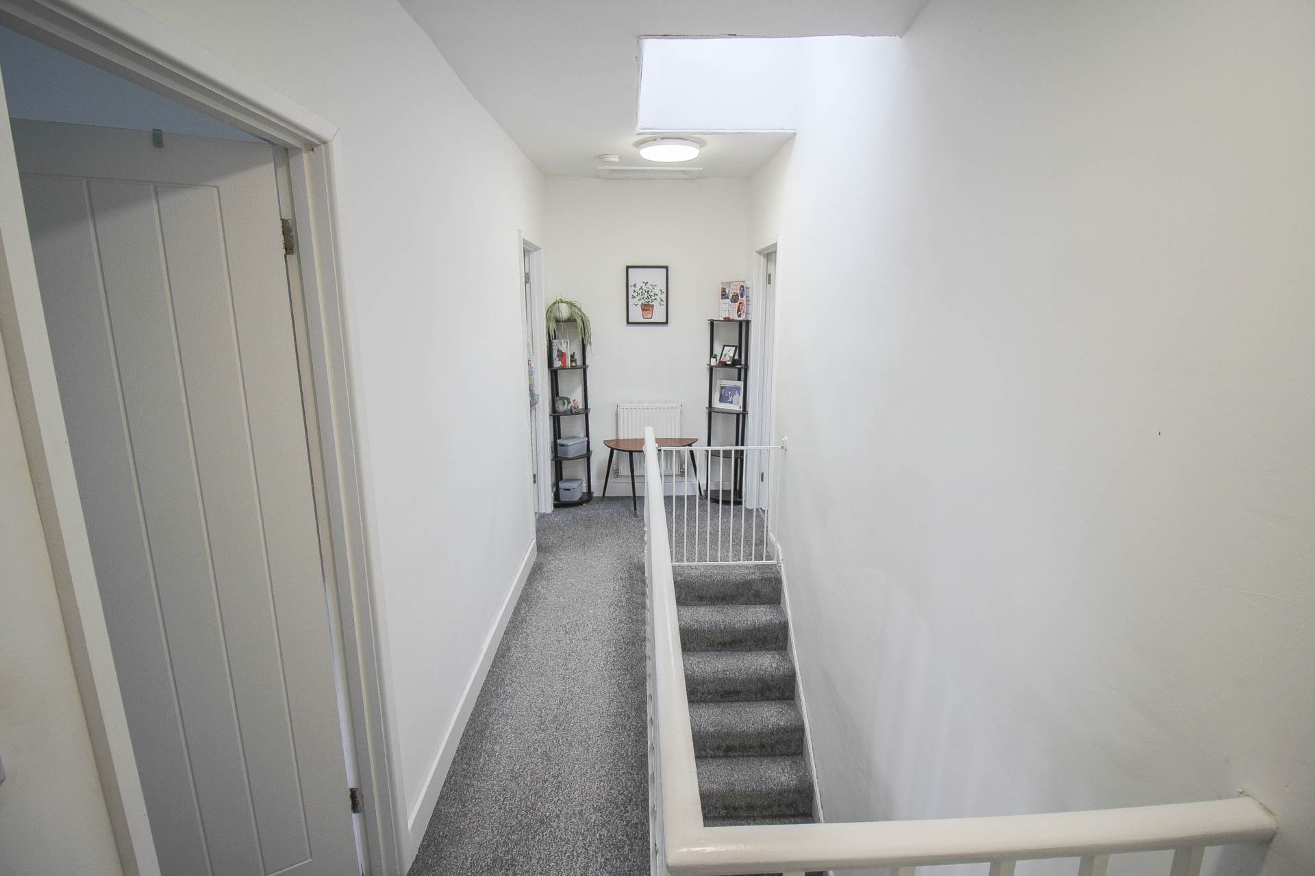 Centrally Located**3-4 Bedrooms**South Facing Garden**Motivated Seller**Well Presented Throughout**, Image 9