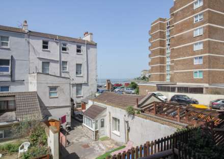 Madeira Court**Sea Front Location**Sea View**Beautifully Presented**, Image 8