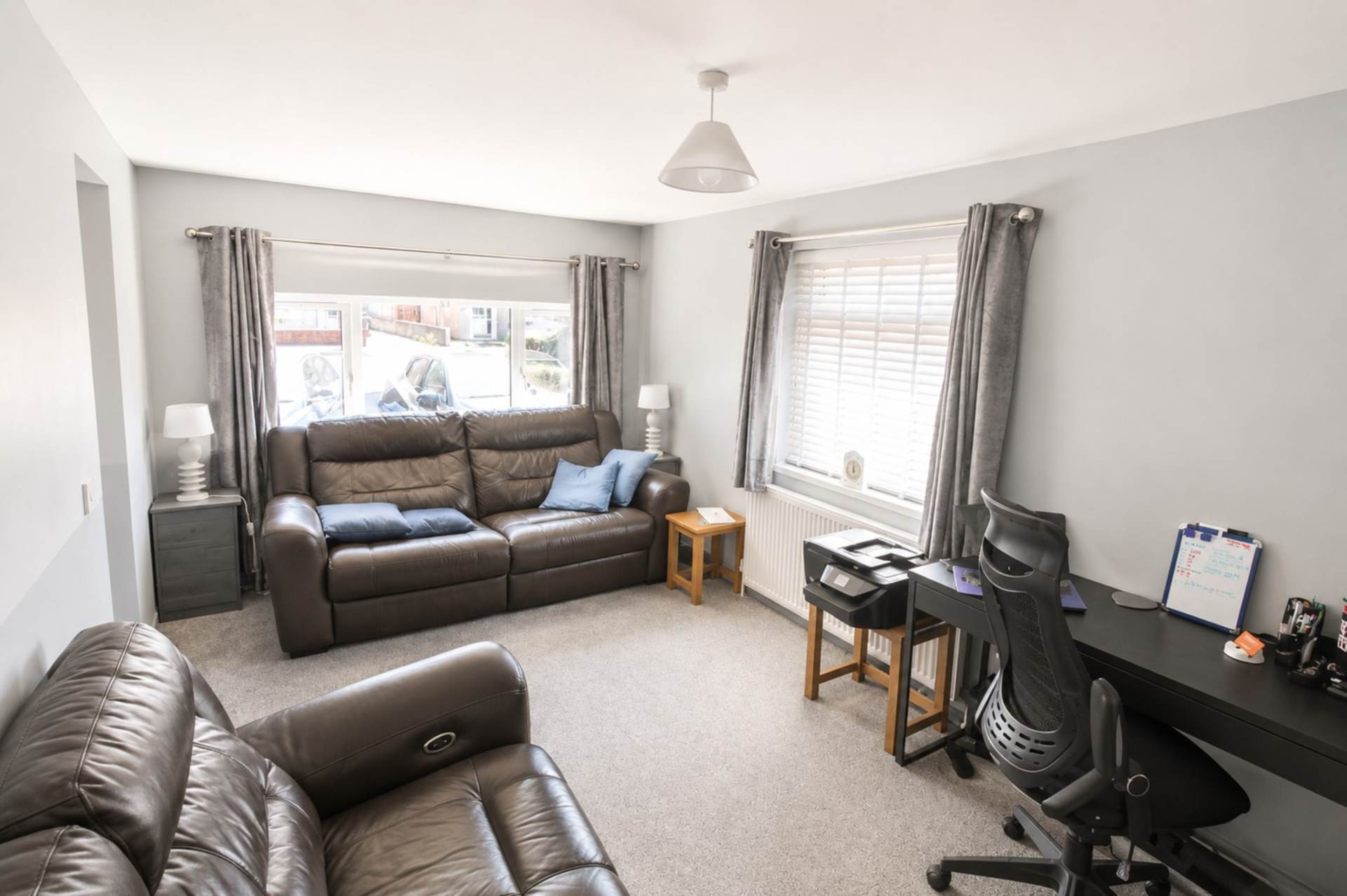 Locking Road**Home & Income** 6 Bedrooms**Great Location**, Image 2
