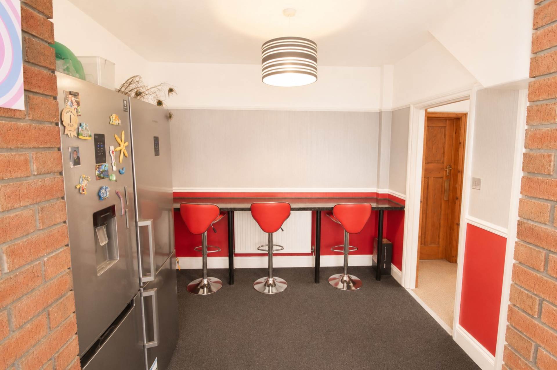 Locking Road**Home & Income** 6 Bedrooms**Great Location**, Image 6