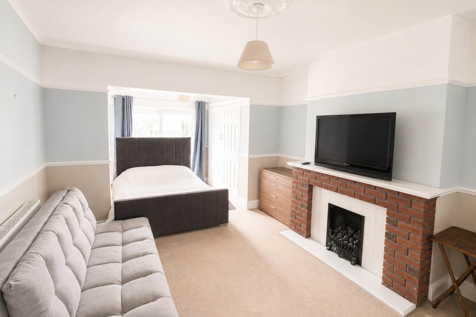 Locking Road**Home & Income** 6 Bedrooms**Great Location**, Image 8