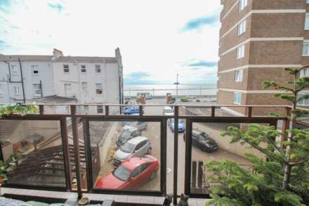 Madeira Court**Sea Front Location**Very Well Presented**Super Sea Views**