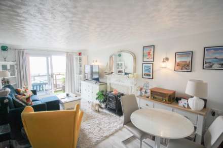 Madeira Court**Sea Front Location**Very Well Presented**Super Sea Views**, Image 2