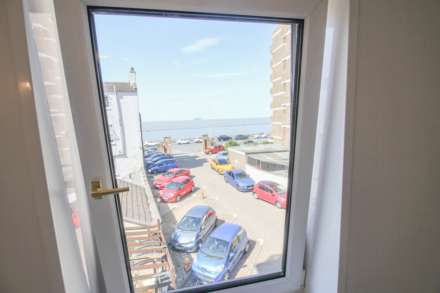 Madeira Court**Sea Front Location**Very Well Presented**Super Sea Views**, Image 9