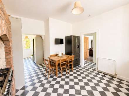Clarendon Road, Weston-super-Mare, Image 6