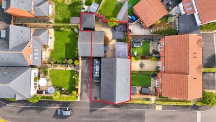 **Cheddar**2 Minutes to Reservoir**Excellent Location**Fabulous Private Garden**4 Double Bedrooms**, Image 2