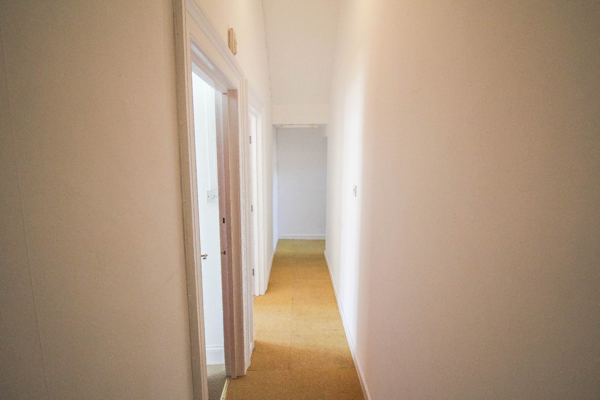 West Street**Just Off Beach Front**Home & Income**, Image 12