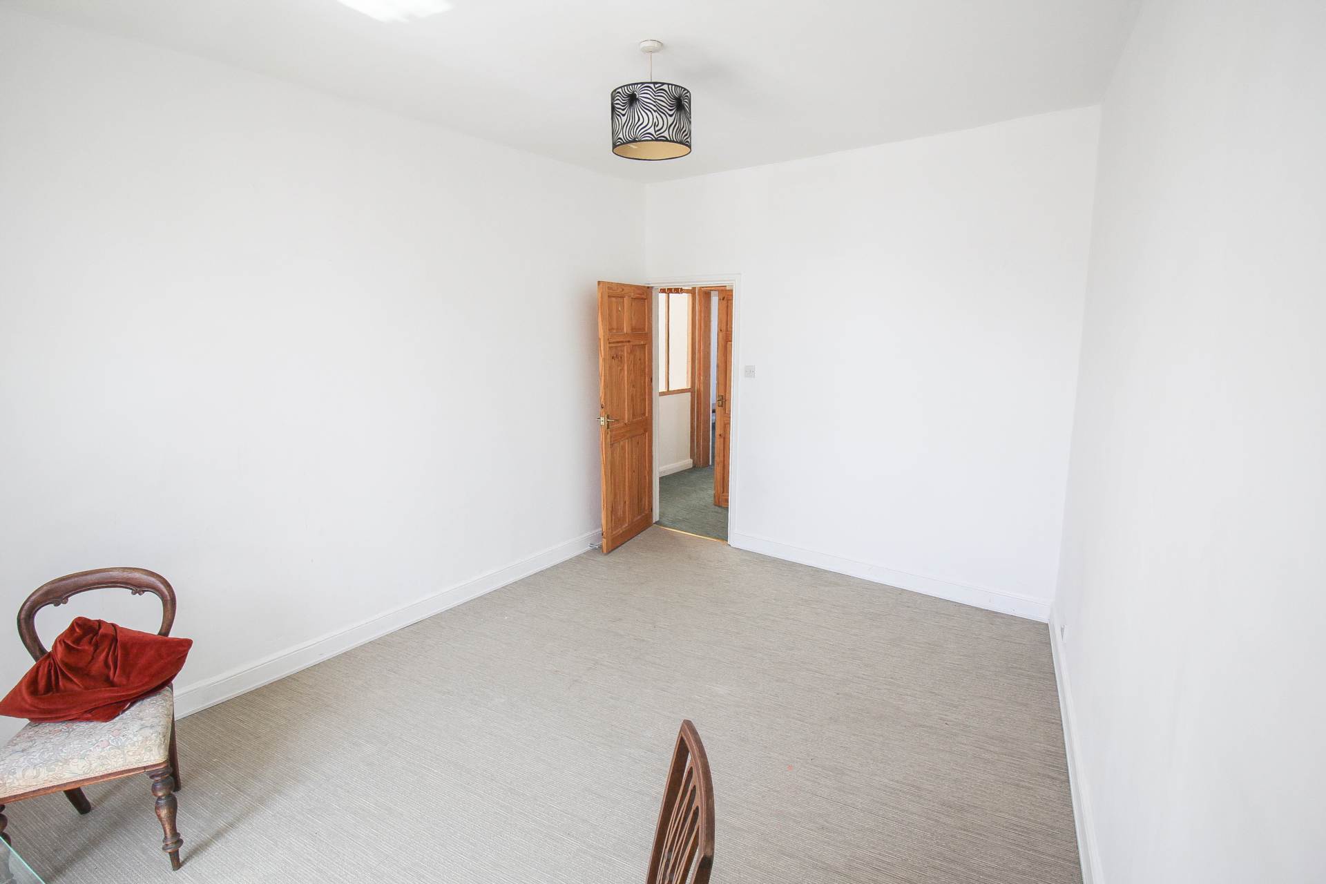West Street**Just Off Beach Front**Home & Income**, Image 20