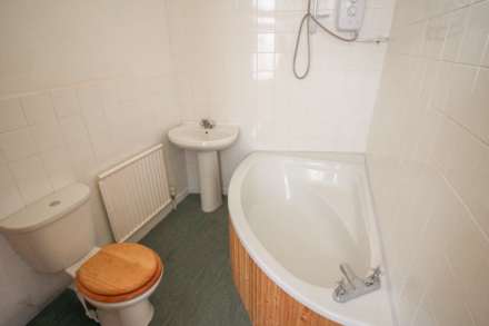 West Street**Just Off Beach Front**Home & Income**, Image 17