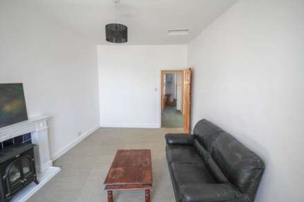 West Street**Just Off Beach Front**Home & Income**, Image 18