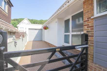 Hawthorn Park, Worle Hillside, Image 18