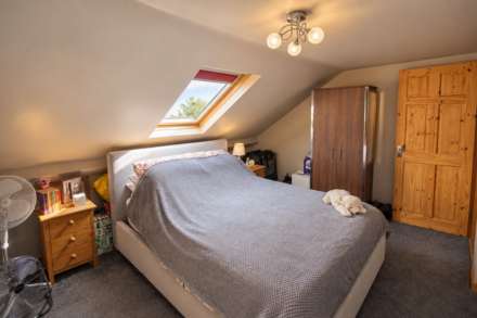 **Sand Bay**Perfect for Dual Occupancy**Swimming Pool Complex**2 Minutes to Beach**, Image 16