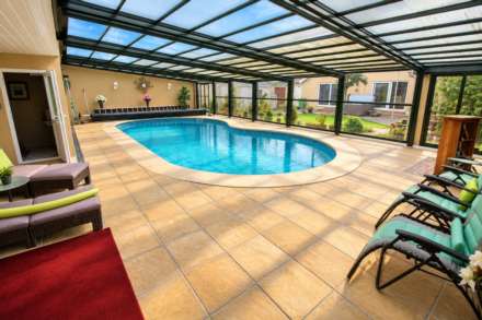 **Sand Bay**Perfect for Dual Occupancy**Swimming Pool Complex**2 Minutes to Beach**, Image 24