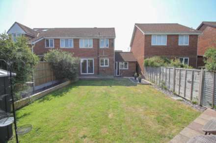 Richards Close**Beautifully presented**Large Sunny Garden**3 Bedrooms**Extra Living Space**, Image 16