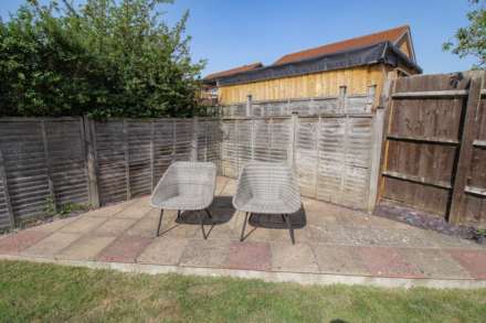 Richards Close**Beautifully presented**Large Sunny Garden**3 Bedrooms**Extra Living Space**, Image 17