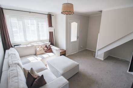 Richards Close**Beautifully presented**Large Sunny Garden**3 Bedrooms**Extra Living Space**, Image 3