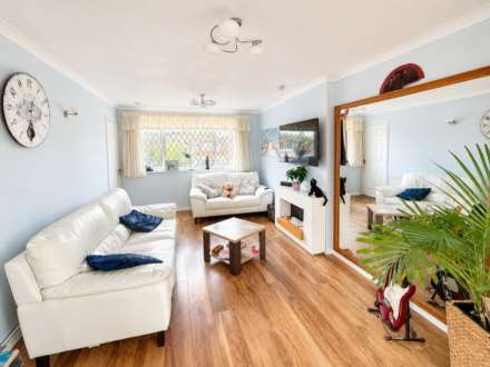Manor Farm Crescent, Edge Of Hutton Village, Image 11