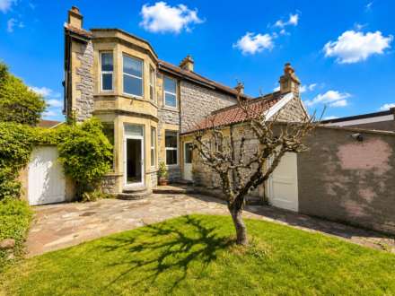 Ashcombe Gardens, Milton, Image 23