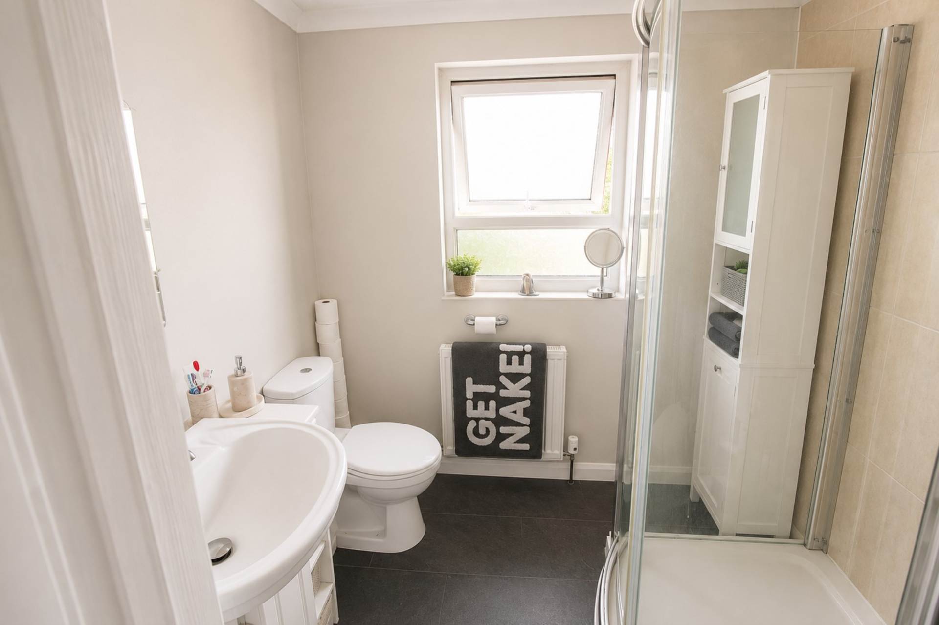 Worle**House with Potential Annex** Potential of 6 Beds**2 Shower Rooms & Bathroom**, Image 14