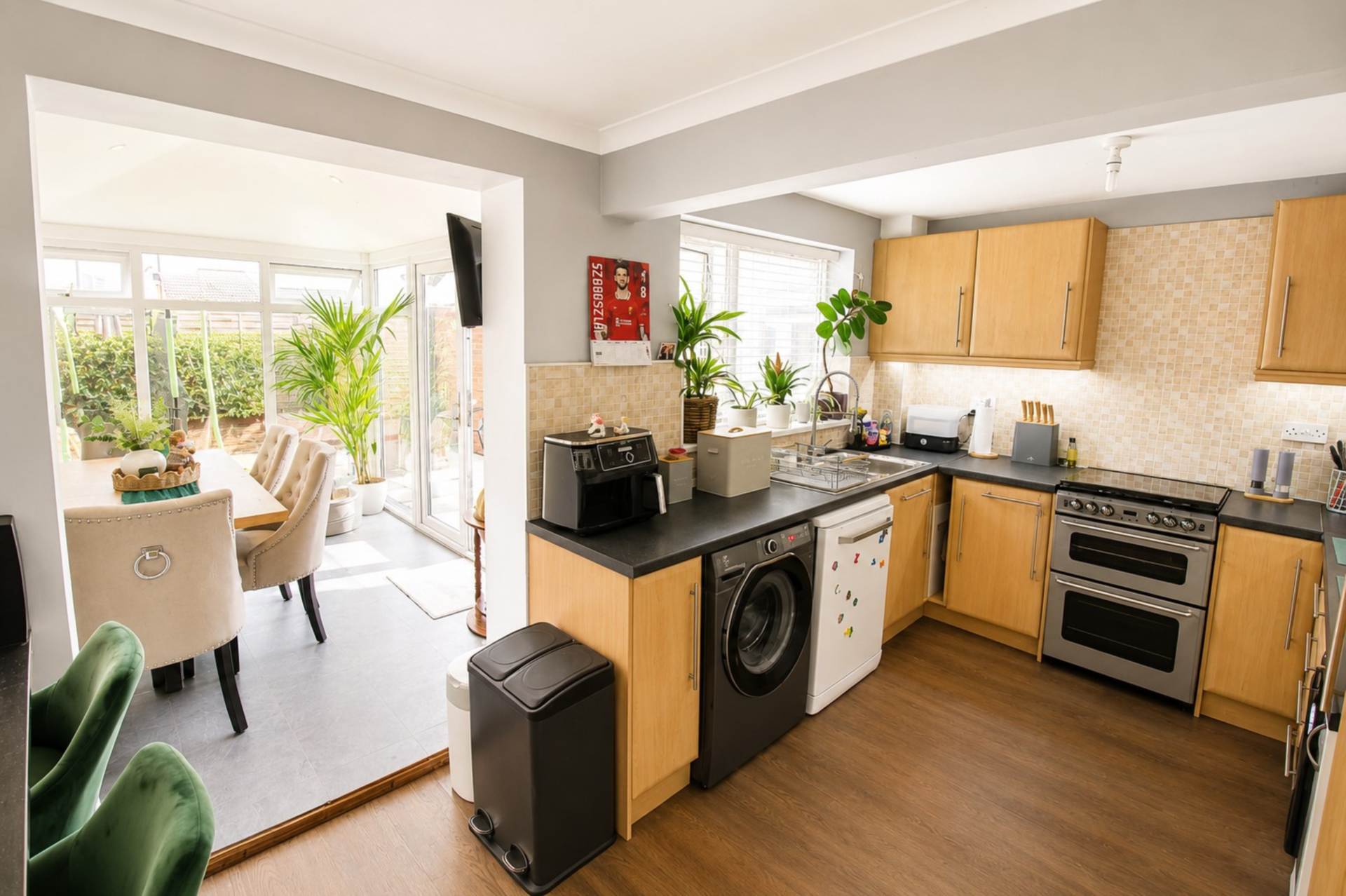 Worle**House with Potential Annex** Potential of 6 Beds**2 Shower Rooms & Bathroom**, Image 4
