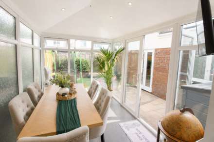 Worle**House with Potential Annex** Potential of 6 Beds**2 Shower Rooms & Bathroom**, Image 6