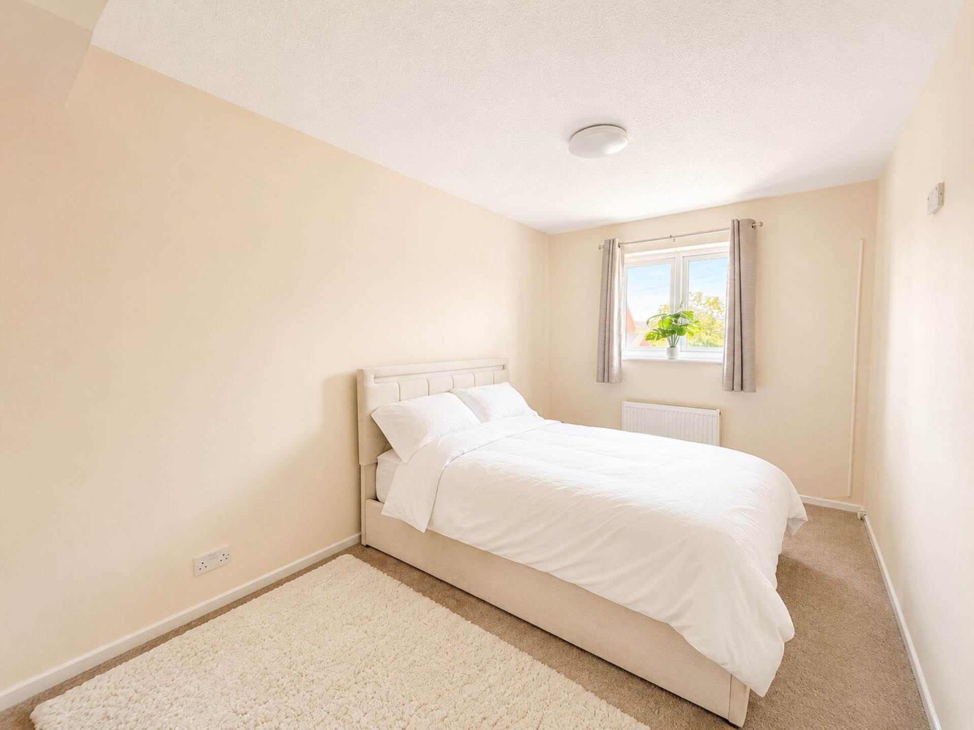 Selwood Close, Locking Castle, Image 8