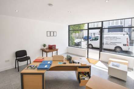 South Ward**Shop Front**Prime Location**, Image 3