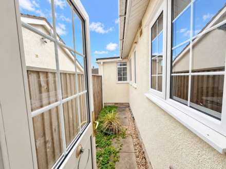 Moorcroft Road, Hutton Village, Image 21