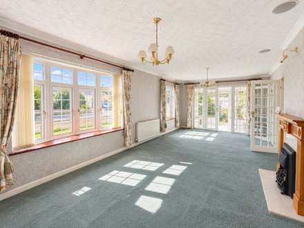 Moorcroft Road, Hutton Village, Image 4