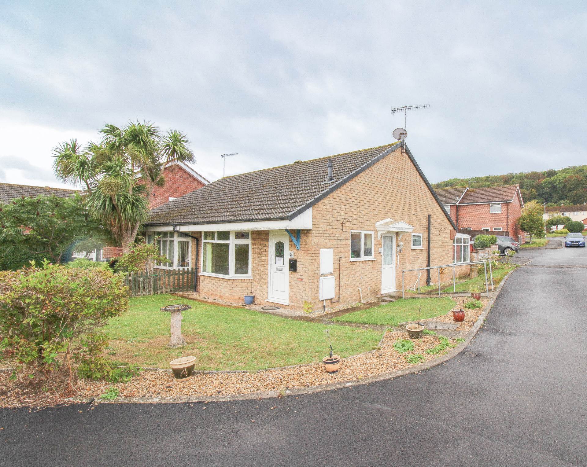 **Banwell**2 Bedrooms**Corner Plot**Conservatory**No Onward Chain**, Image 1