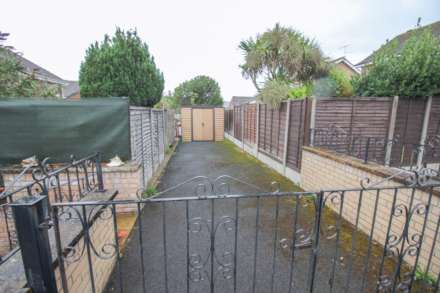 **Banwell**2 Bedrooms**Corner Plot**Conservatory**No Onward Chain**, Image 13