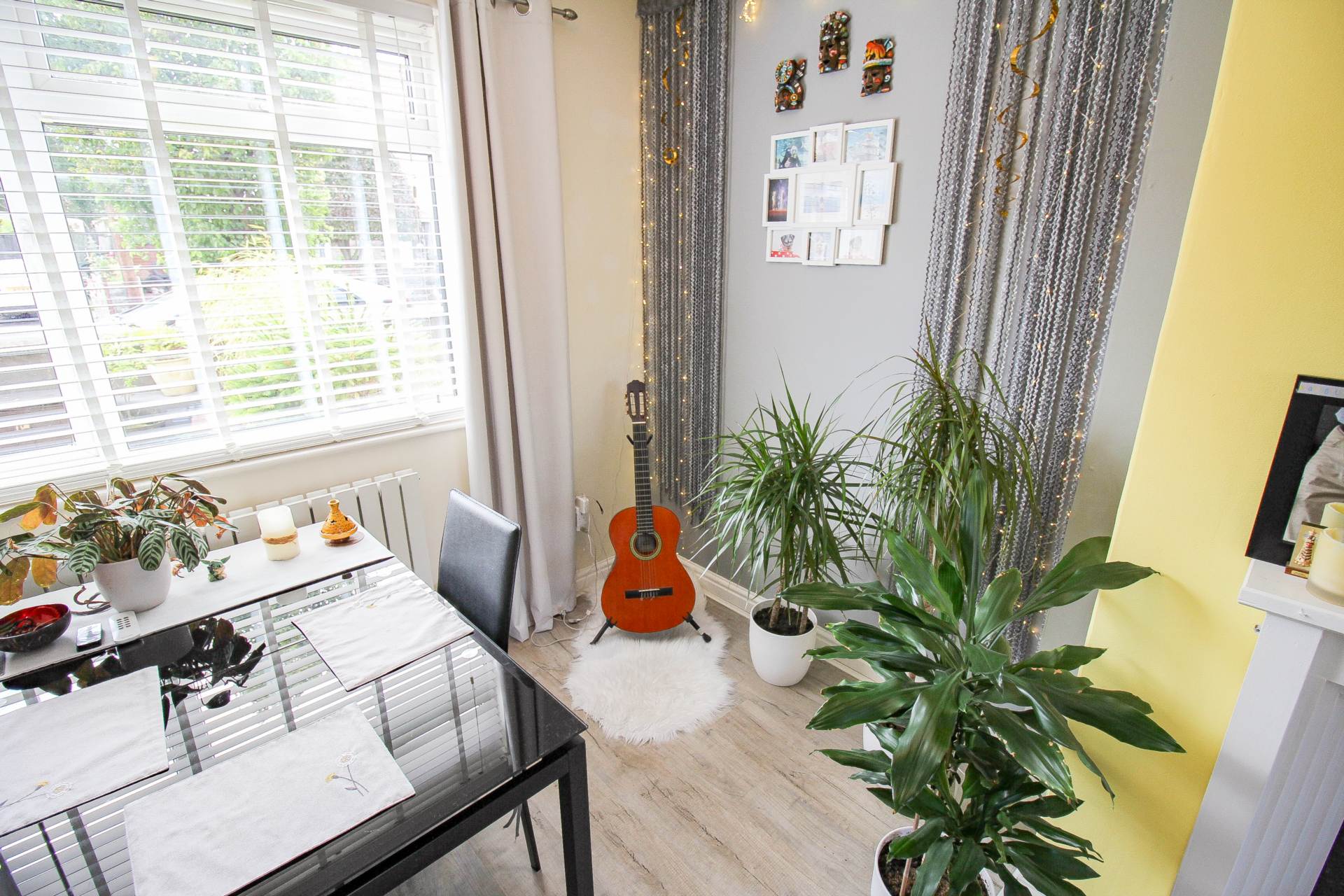 **Central Location**3 Good Sized Bedrooms**140 SQM Garden Including Workshop**Very Well Presented Inside & Out**, Image 16