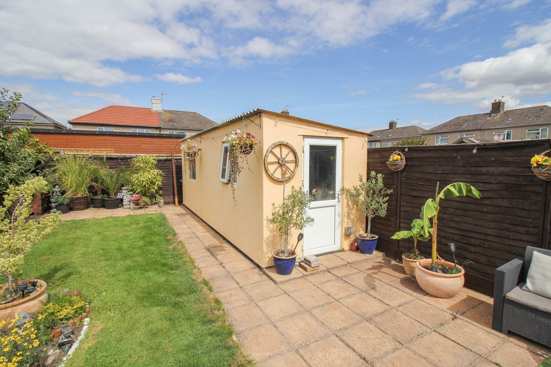 **Central Location**3 Good Sized Bedrooms**140 SQM Garden Including Workshop**Very Well Presented Inside & Out**, Image 20