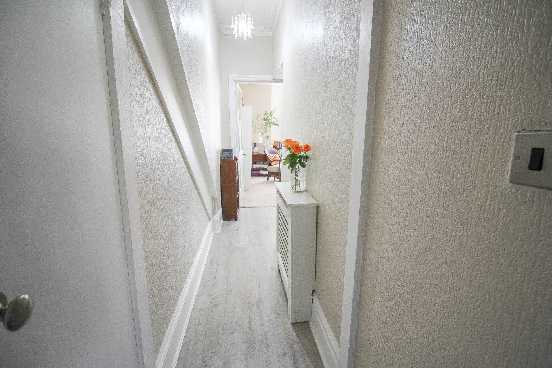 Centrally Located**Beautifully Presented**Private Sunny Garden**, Image 9