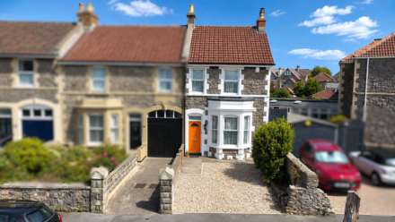 Hill Road -  Modernised & Character Filled Victorian Home
