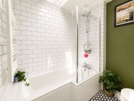 Hill Road -  Modernised & Character Filled Victorian Home, Image 18