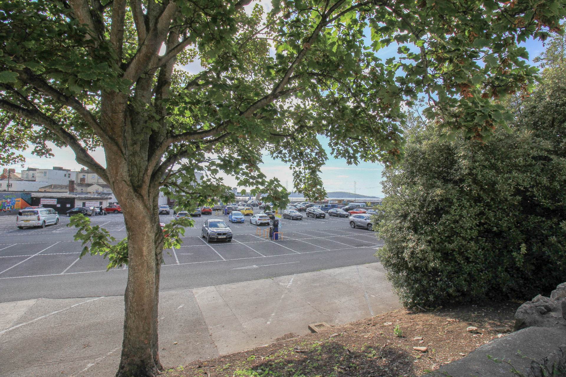 **Sea Front Location**Two Double Bedrooms**Parking & Garden Area**Beautifully Presented**, Image 16