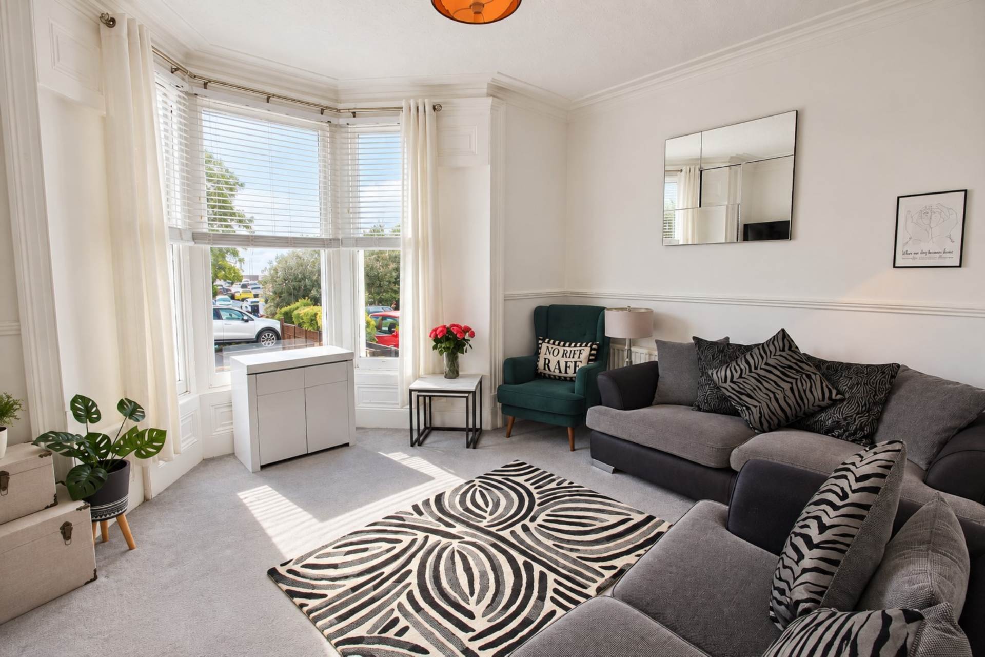 **Sea Front Location**Two Double Bedrooms**Parking & Garden Area**Beautifully Presented**, Image 2