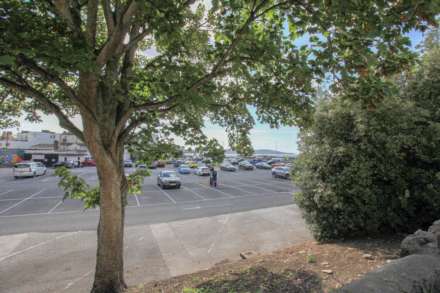 **Sea Front Location**Two Double Bedrooms**Parking & Garden Area**Beautifully Presented**, Image 16