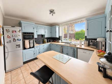 Milton Road, Milton - Extended 1930's Home Sat On An Expansive Plot, Image 12