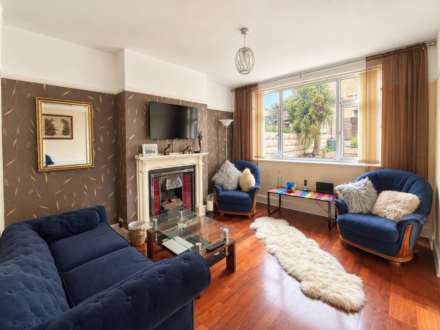 Milton Road, Milton - Extended 1930's Home Sat On An Expansive Plot, Image 9