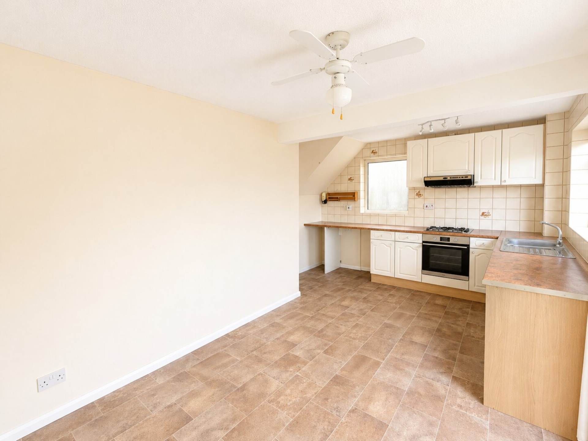 Tirley Way, Milton Hillside, Image 9