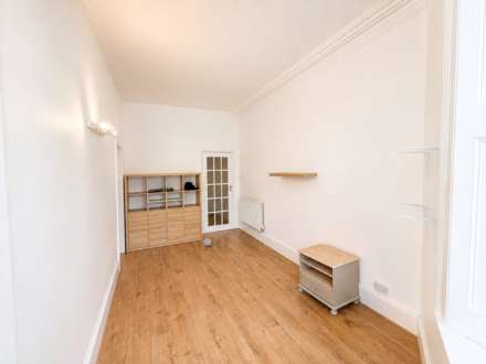 Grove Court, Weston-super-Mare, Image 5