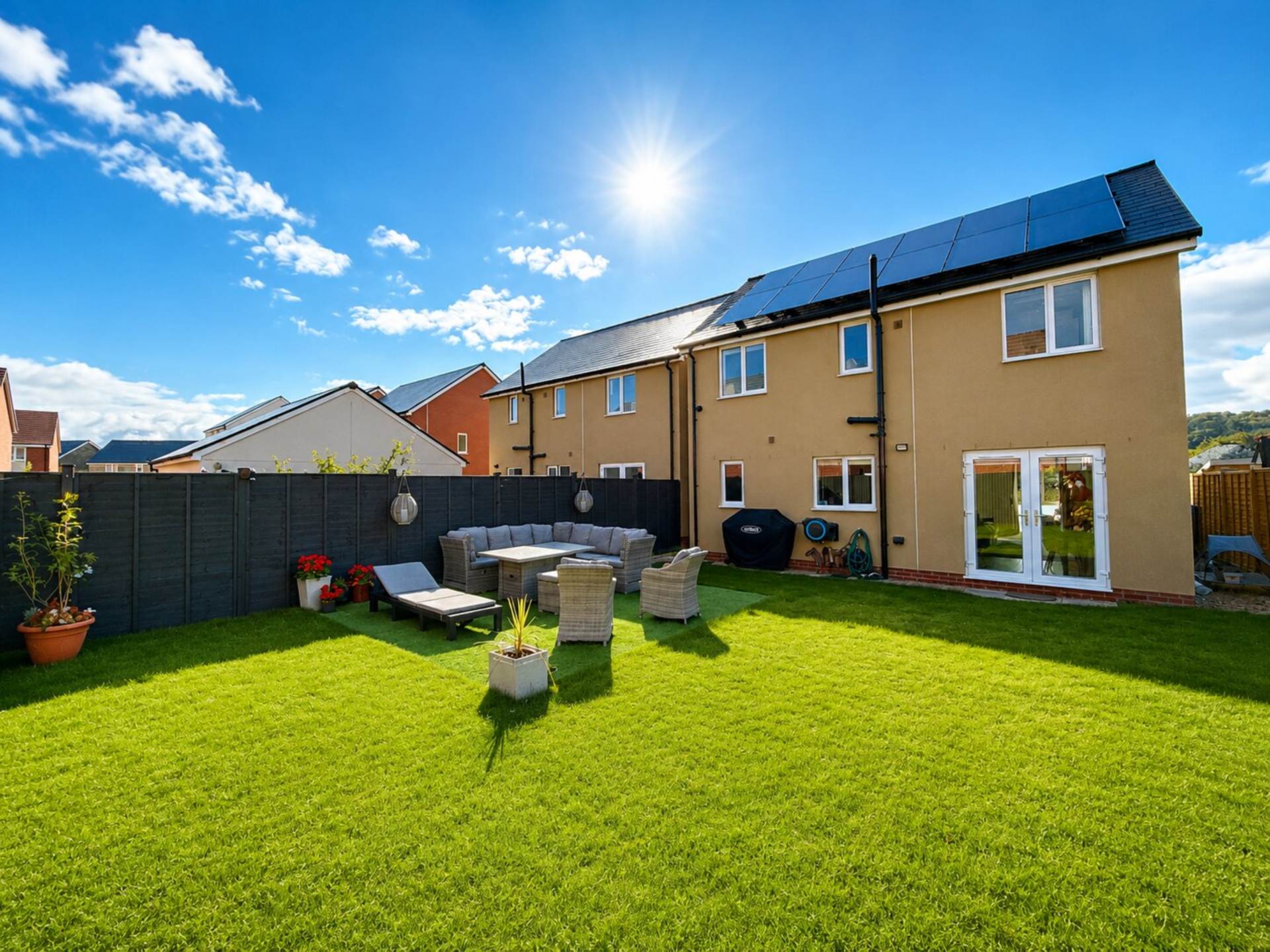 Lancaster Crescent, Haywood Village - Fully Off-Grid Modern Home, Image 10