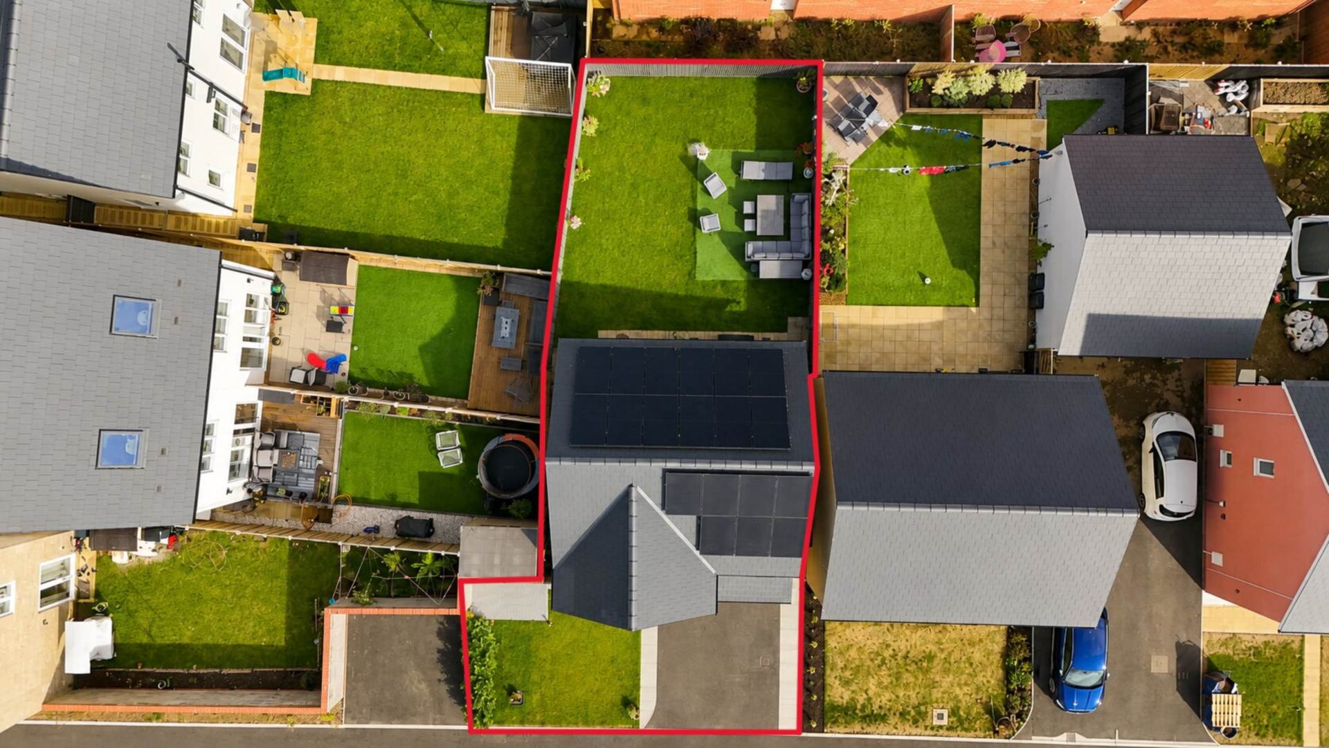 Lancaster Crescent, Haywood Village - Fully Off-Grid Modern Home, Image 2